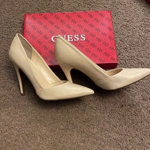GUESS heels